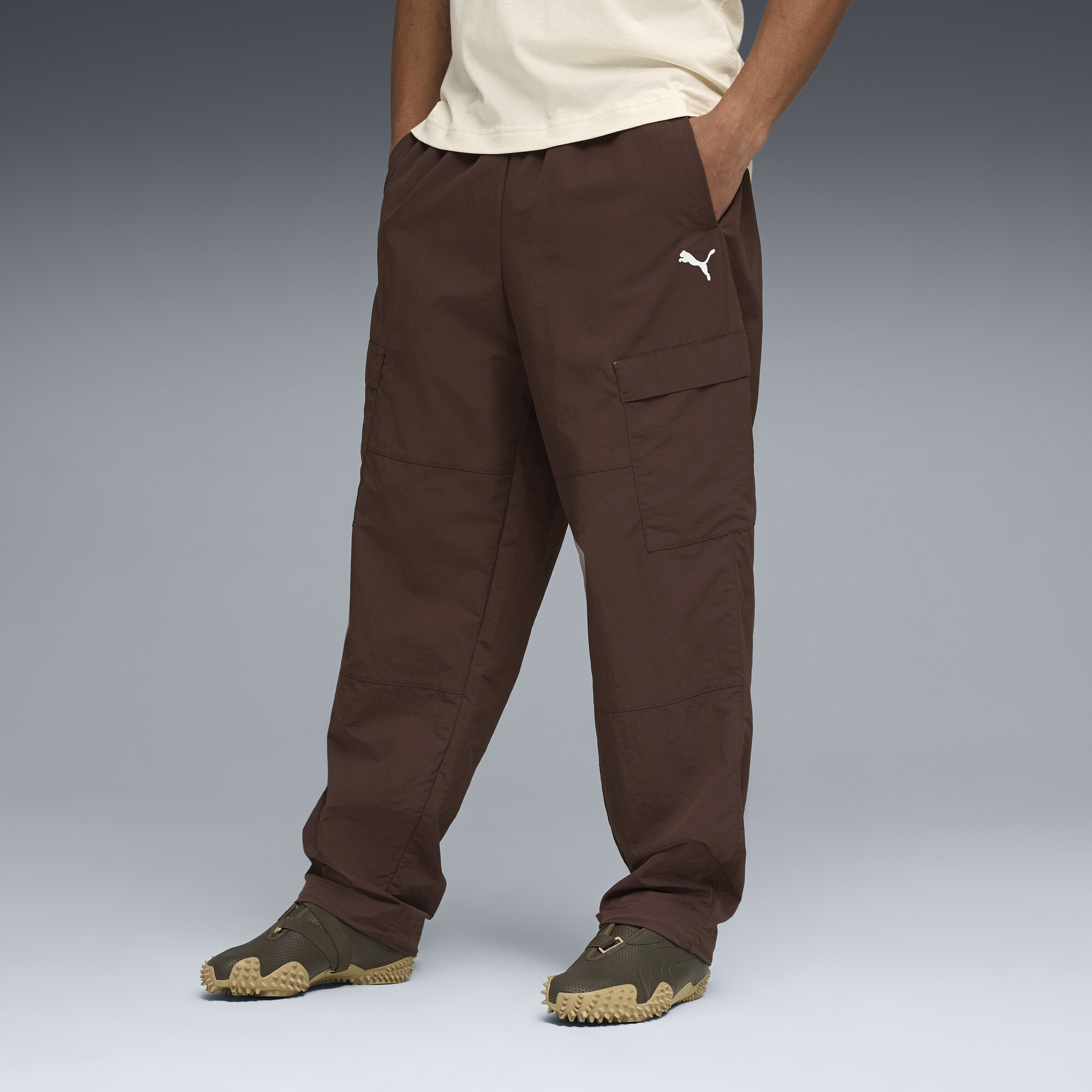 PUMA Wardrobe Essentials Men's Relaxed Cargo Pants in Brown