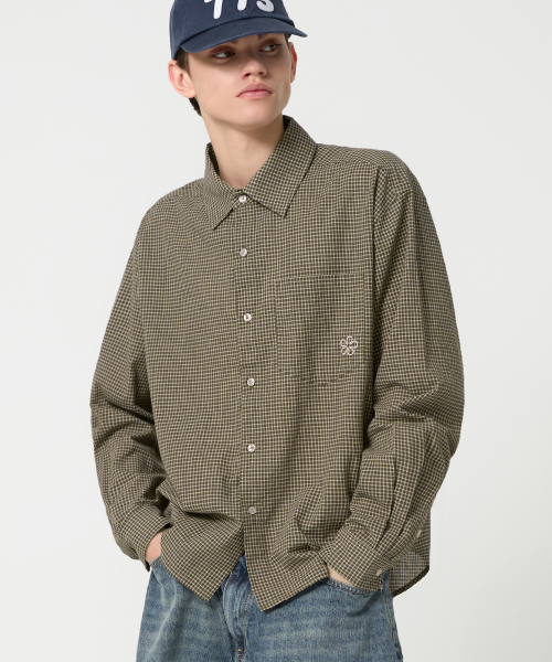 Flower Embroidery Crop Check Shirt_Khaki