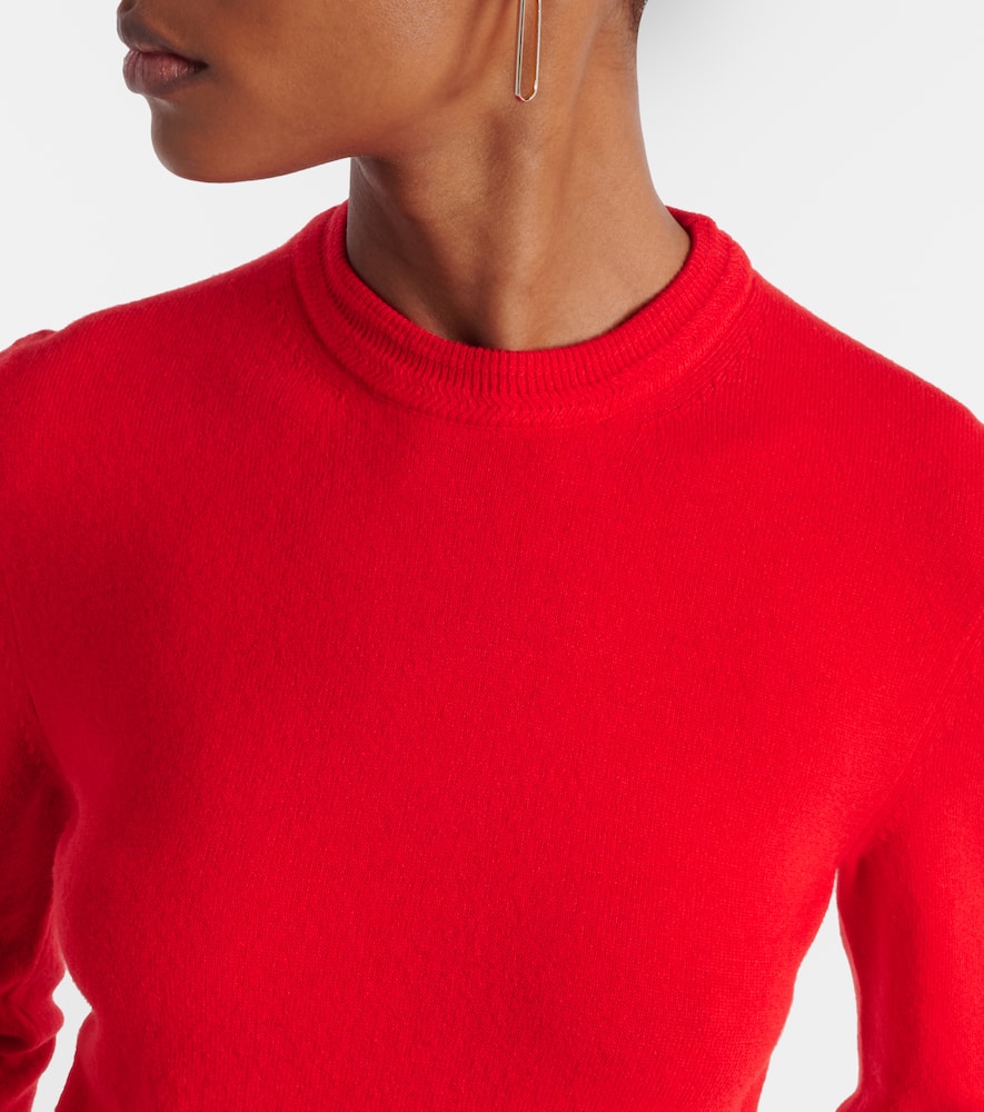 Virgin wool sweater