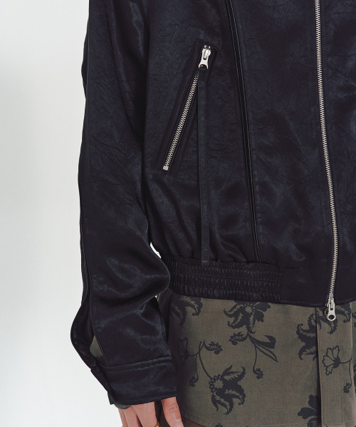 RAZOR JACKET