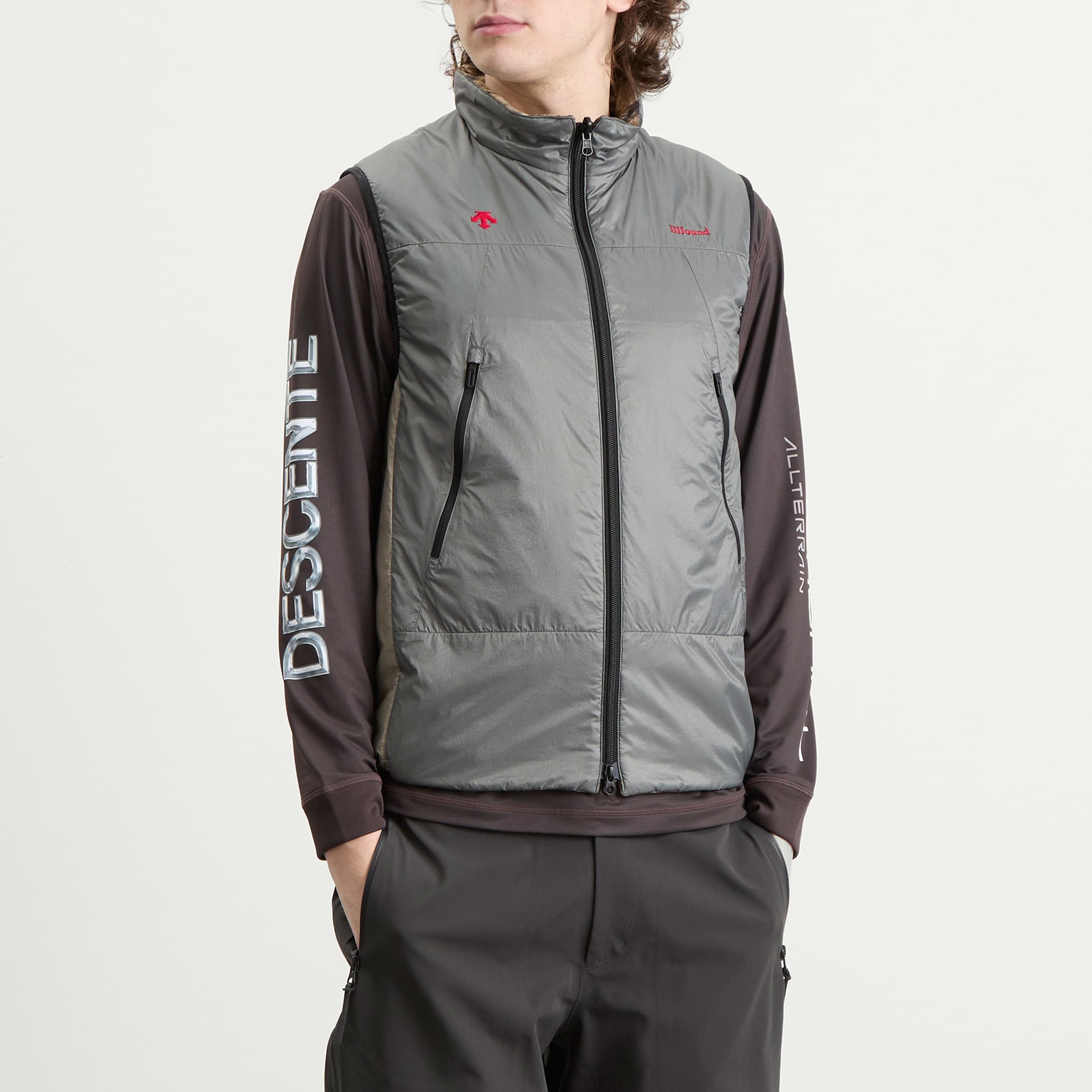 Men's Allterrain x JJJJound Reversible Vest in Charcoal/Taupe