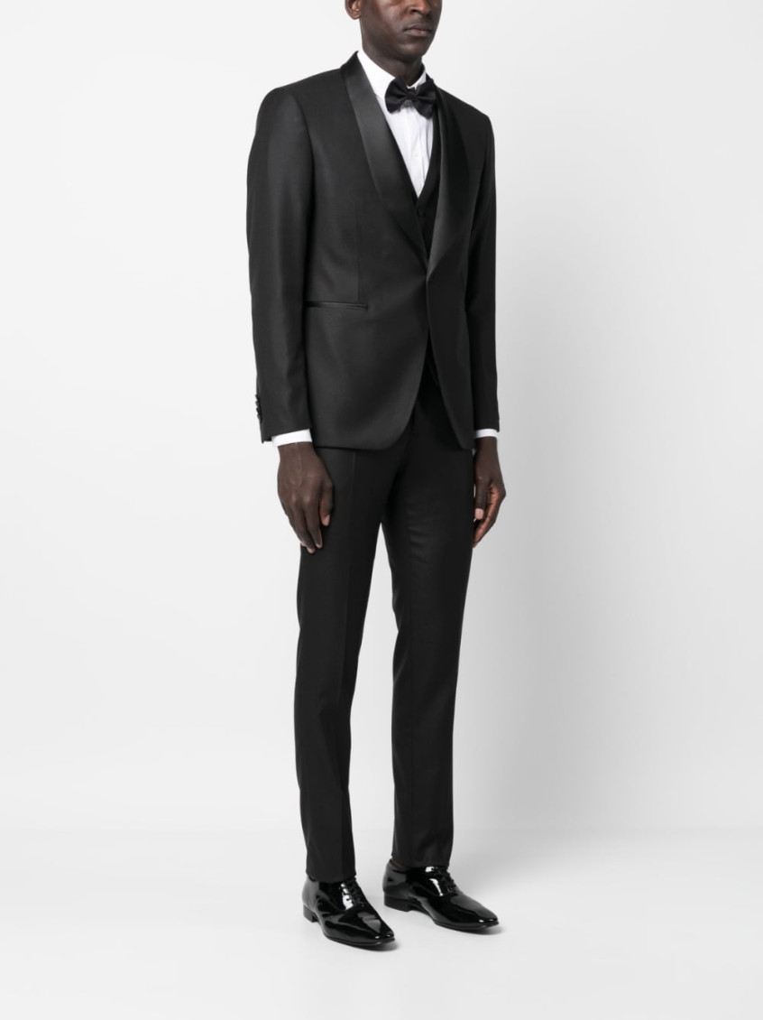Black Single-breasted three-piece suit