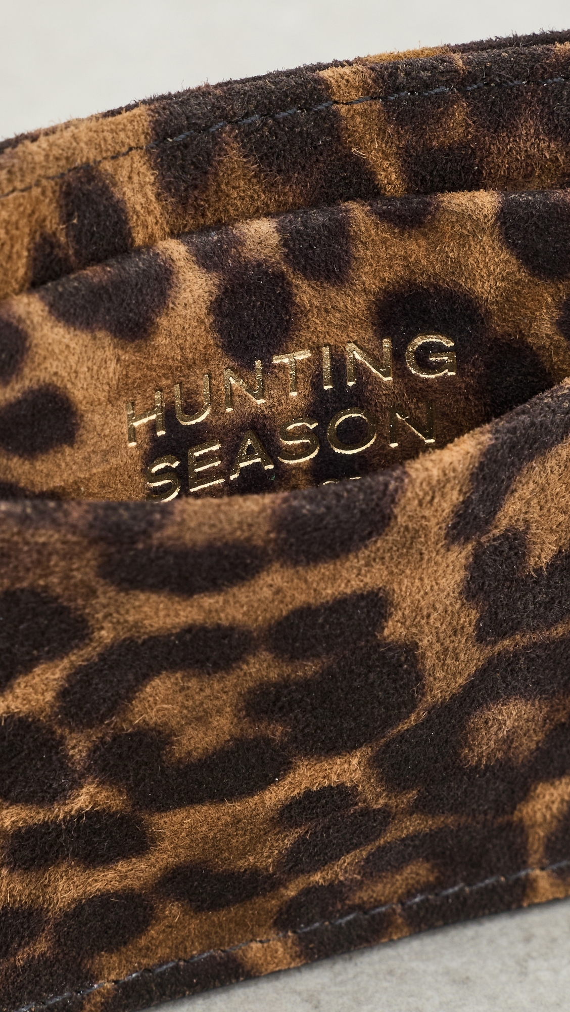 Suede Card Holder LEOPARD SUEDE One Size