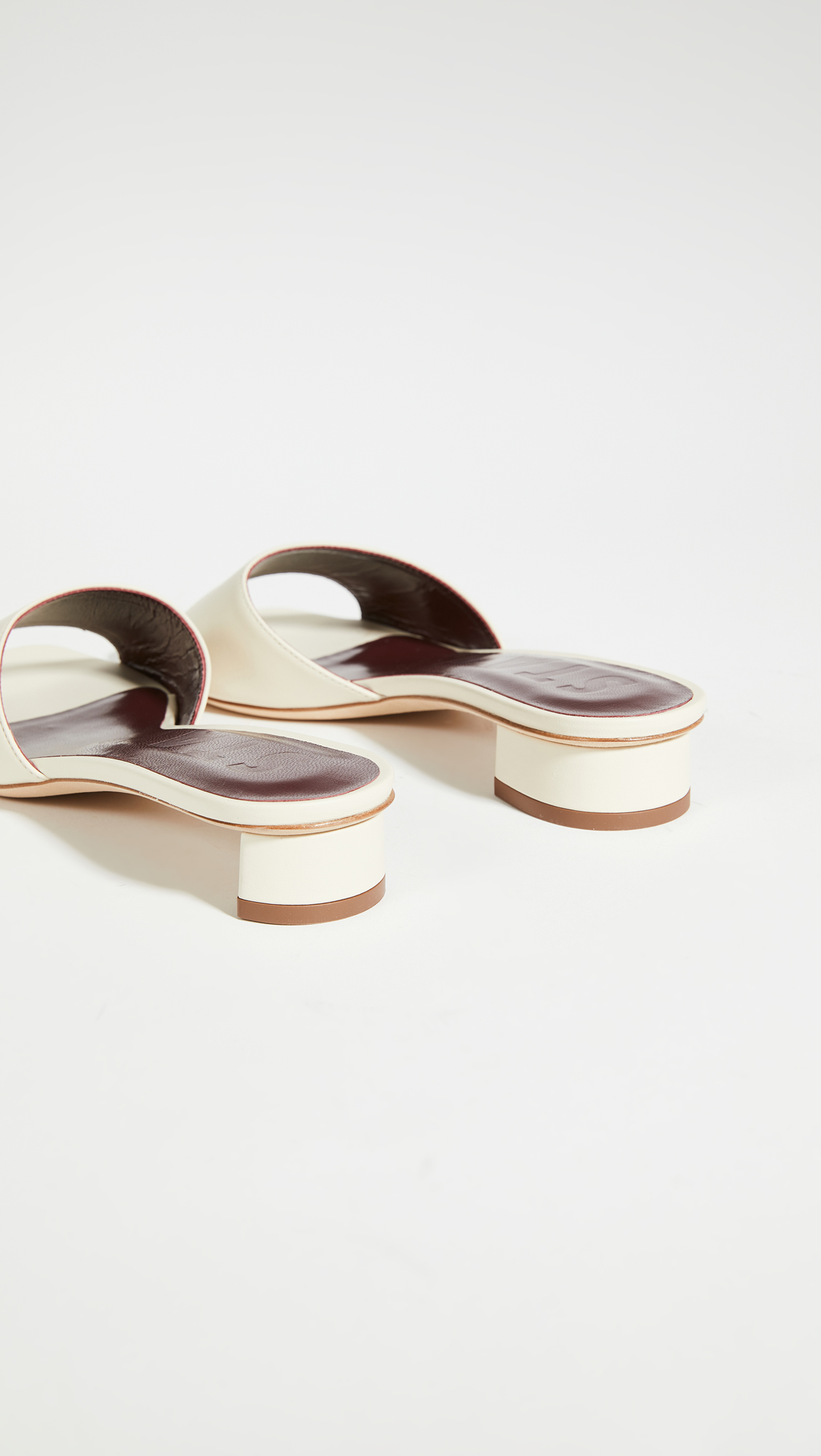 Simone Mules