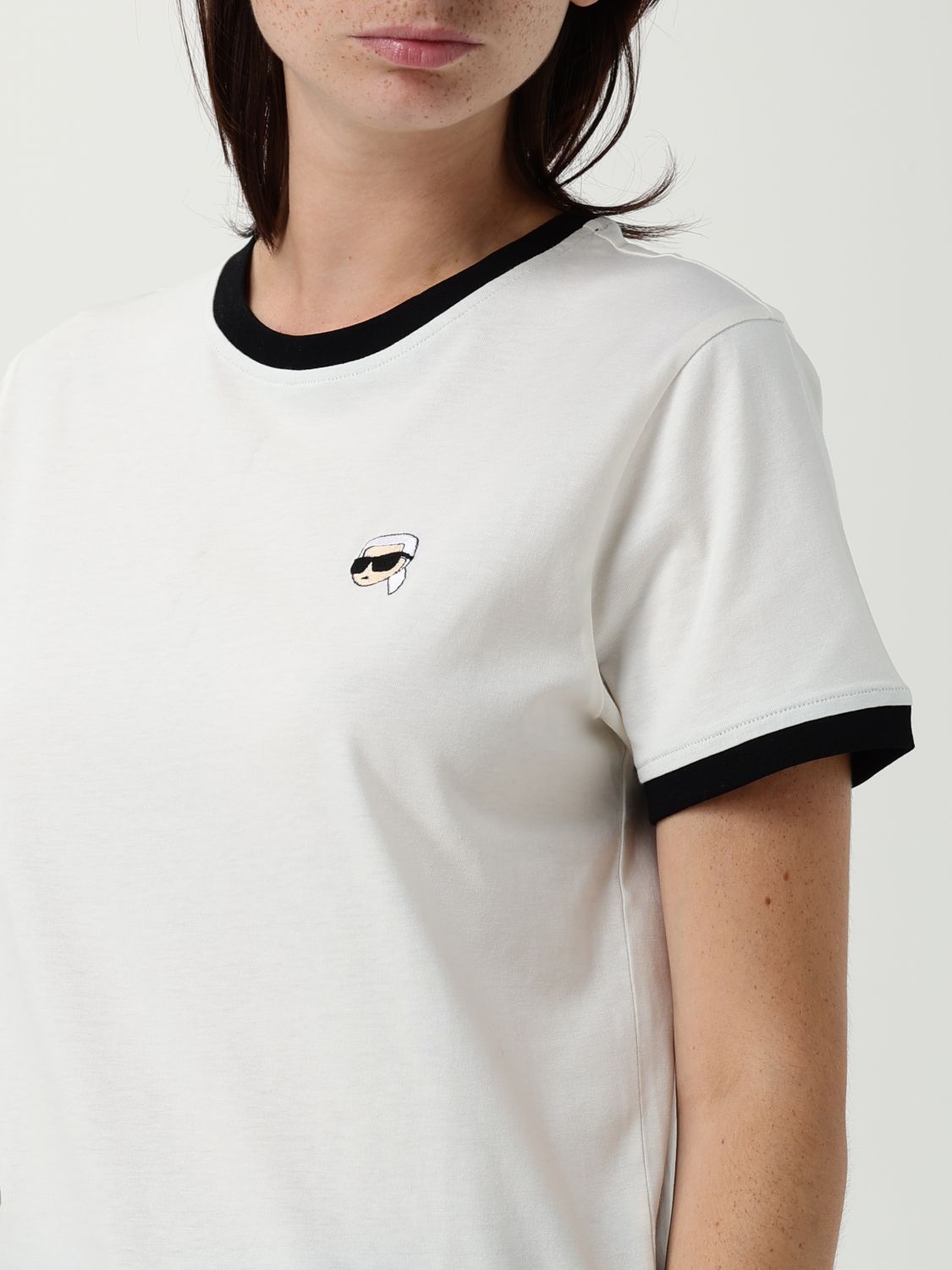 T-Shirt Woman color White