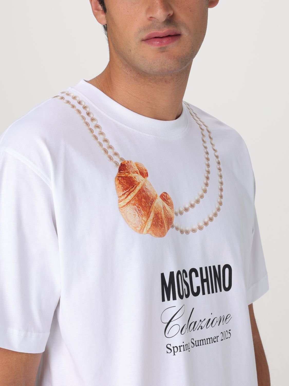 T-Shirt Men color Black