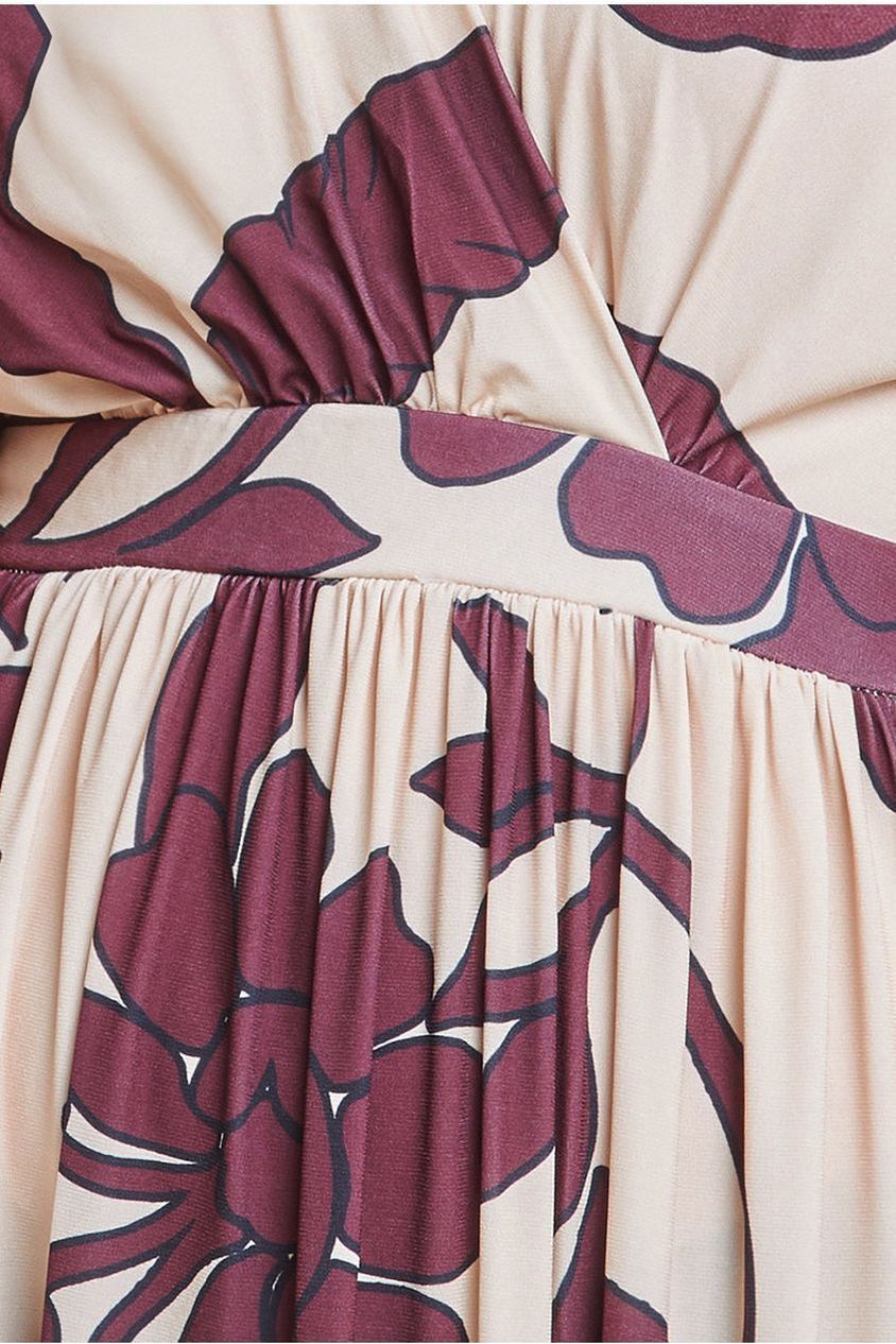 Goddiva Leaf Print Flutter Sleeve Maxi Dress - Crea