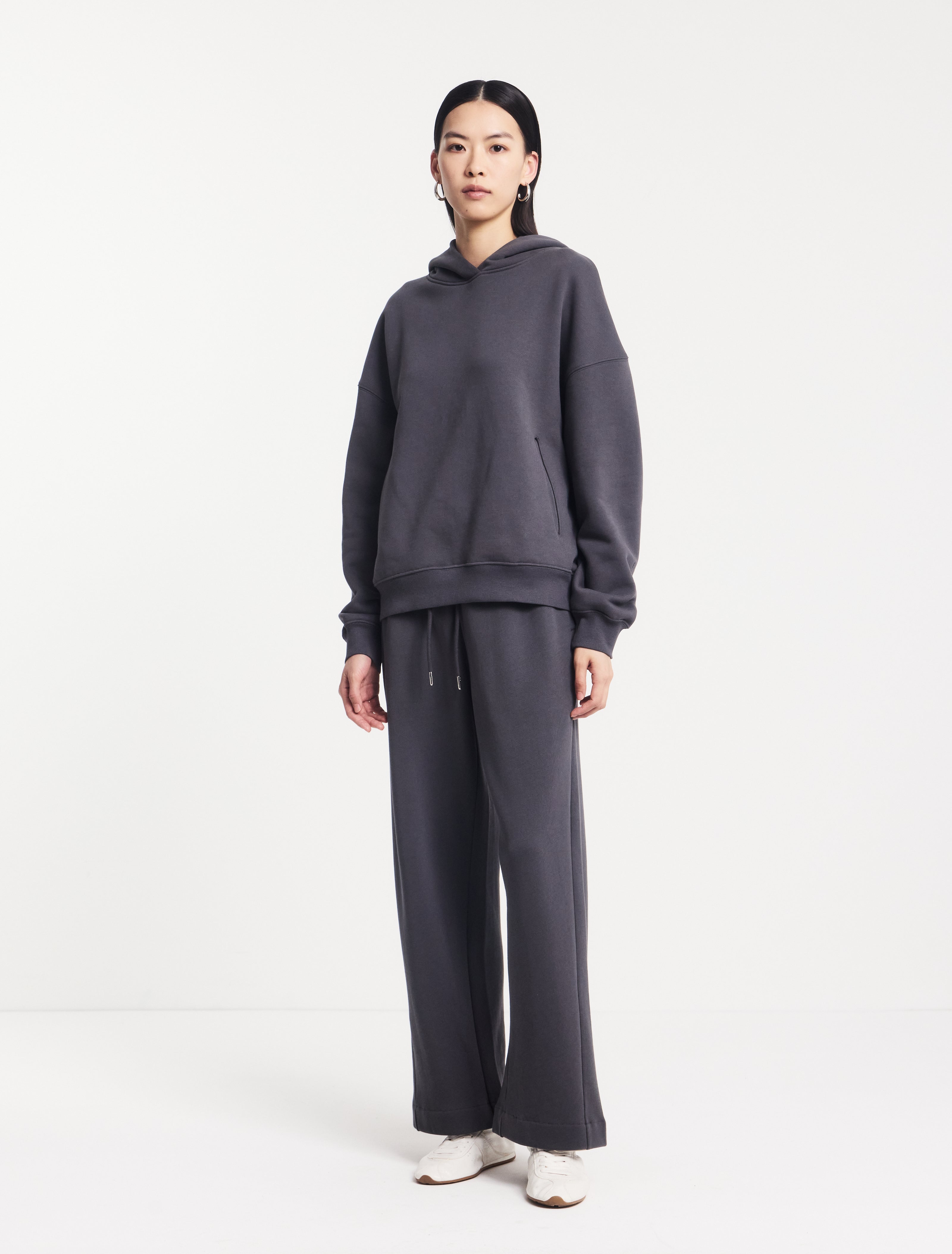 Oversized Hoodie in Magnet - Organic Cotton