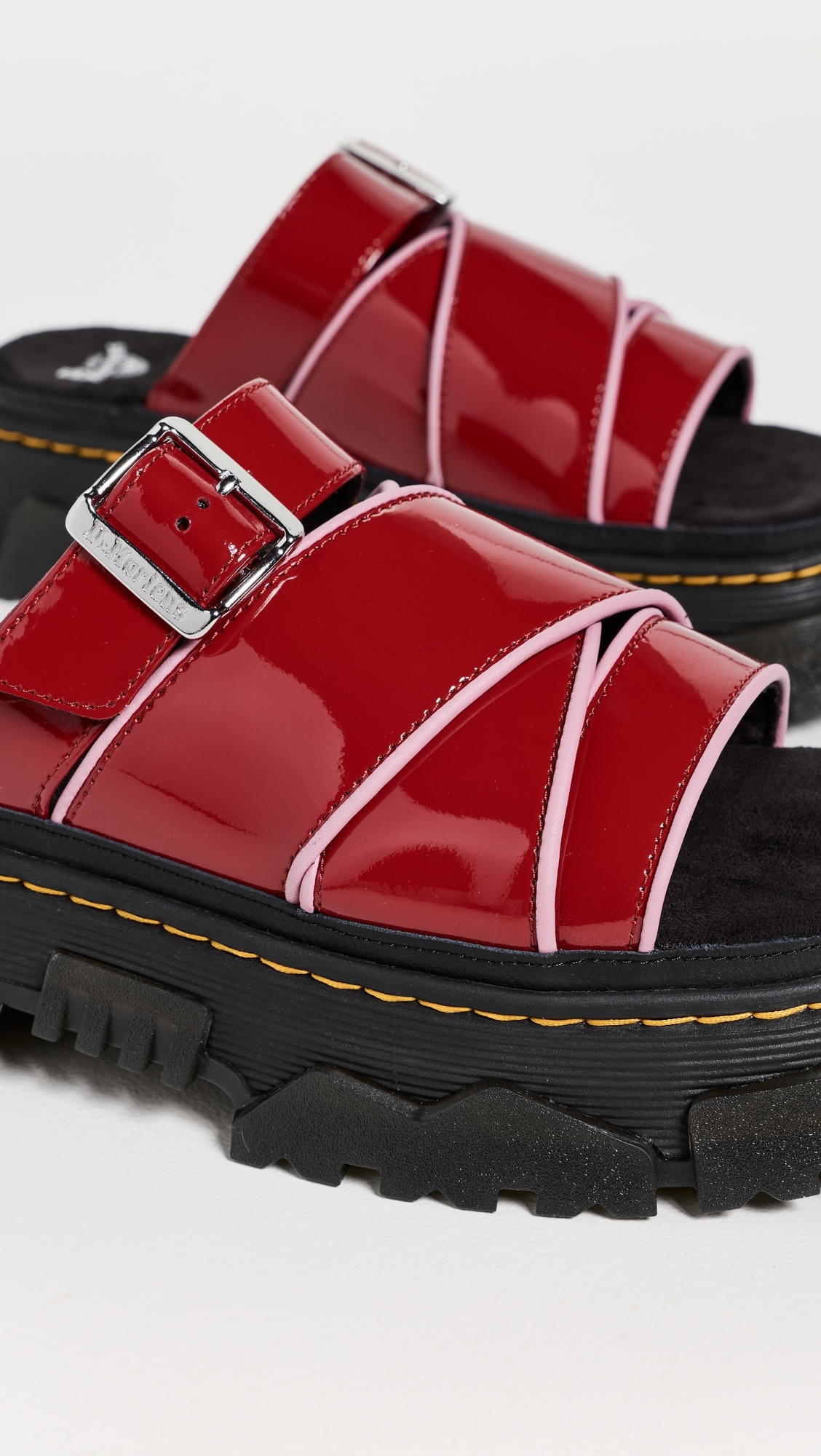 Mattison Slides Scarlet Red