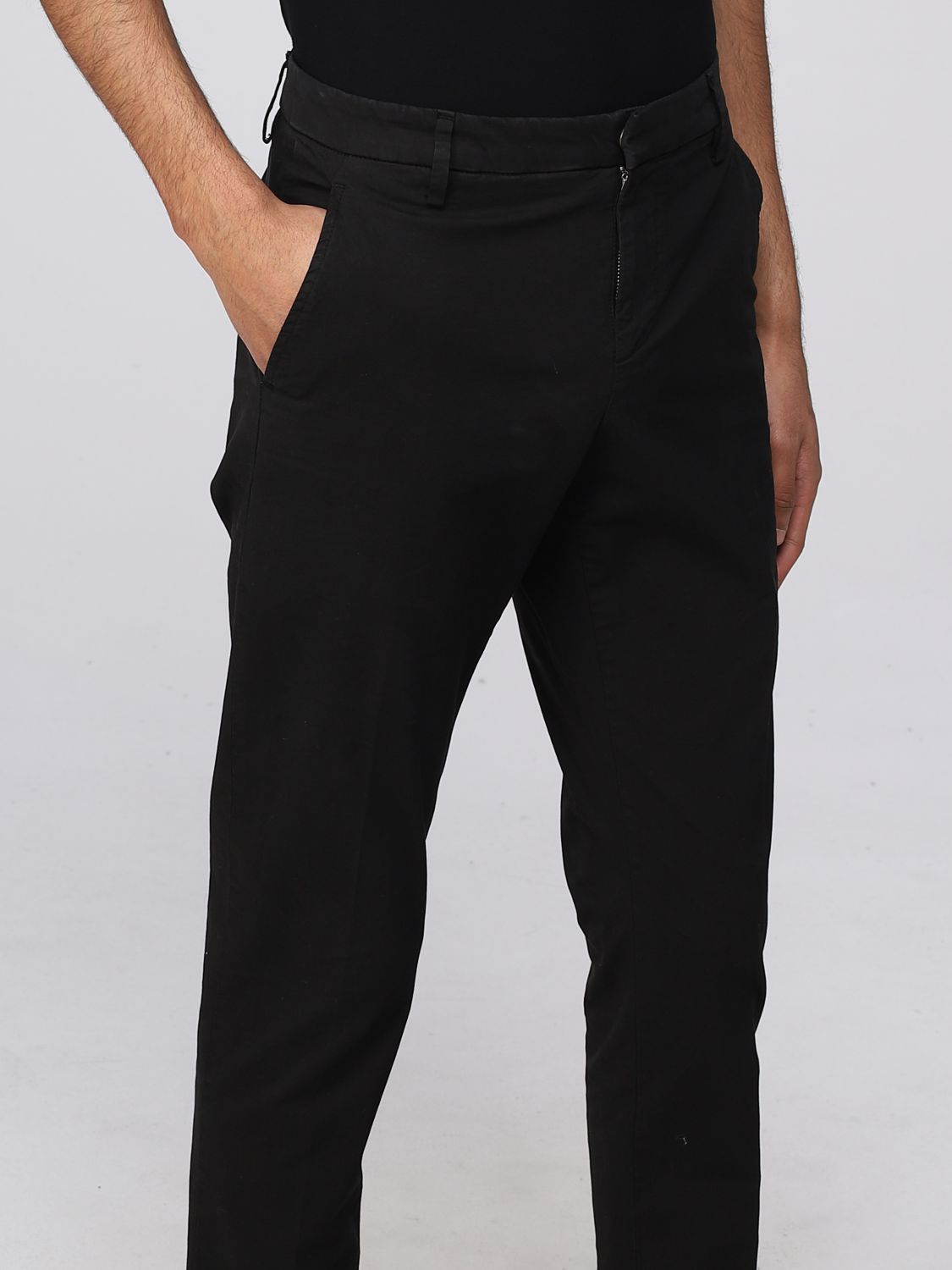 Pants Men color Black