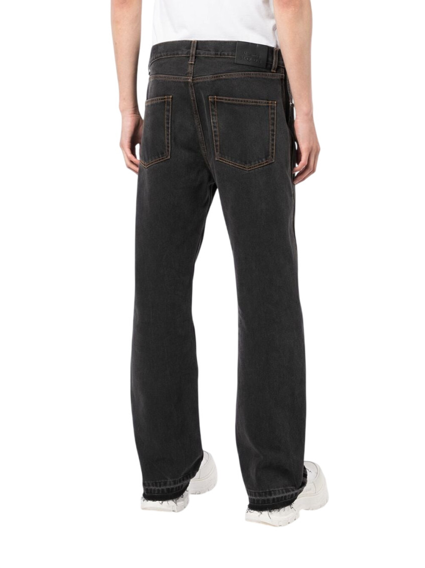 Straight-cut leg jeans