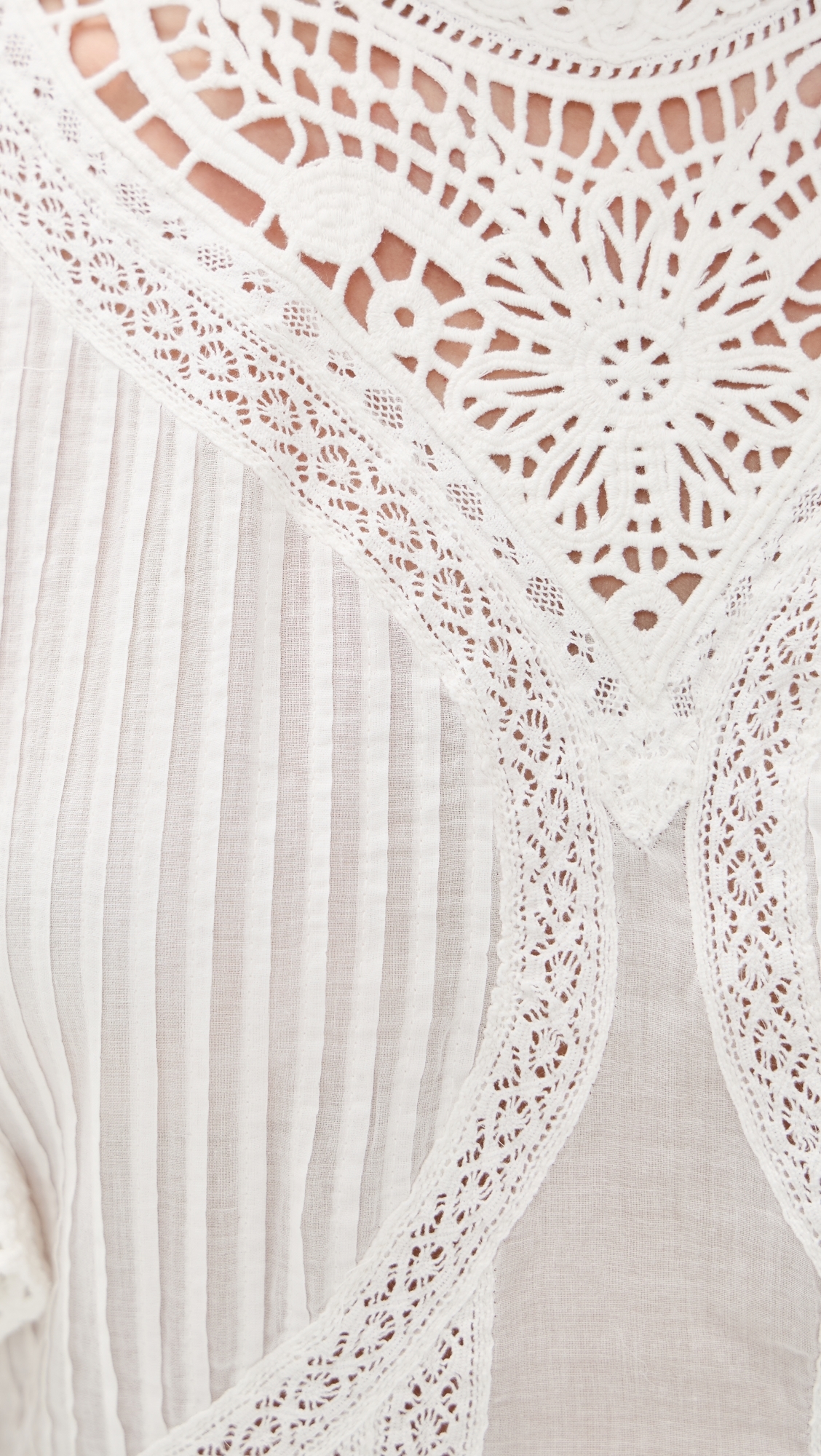Off-White Blouse with Appliques Off-White
