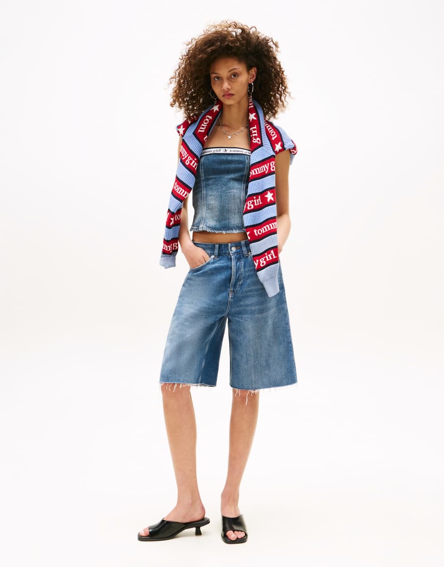Tommy girl star denim shorts in dark wash-Navy