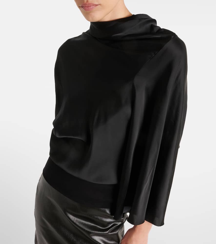 Cylinder draped jersey top