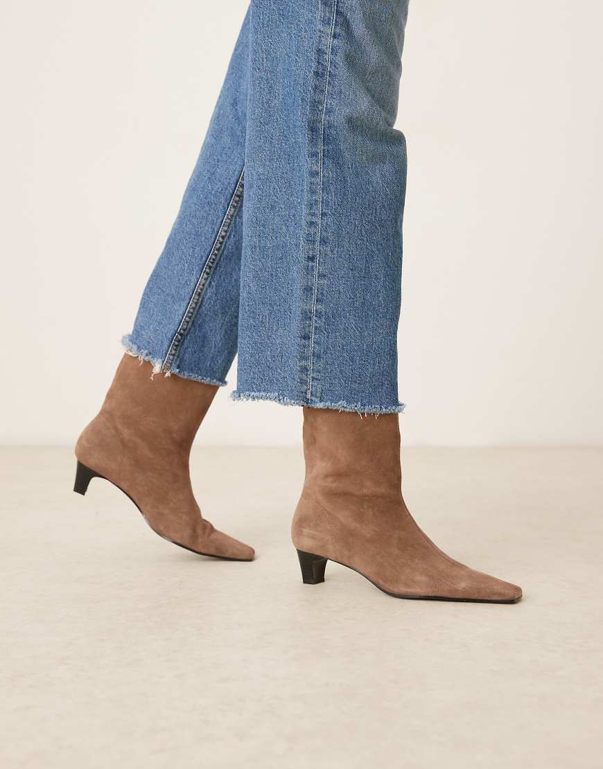 Suede square toe low heeled boot in mocha-Brown