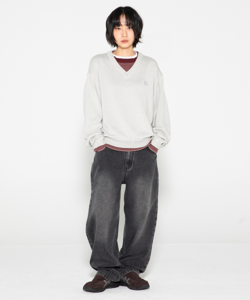 XTK180 Stripe Layered V-Neck Pullover Knit