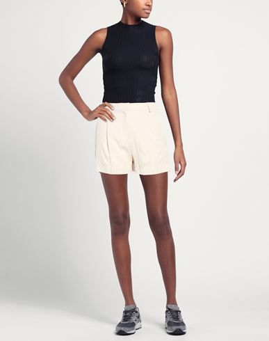 Woman Shorts & Bermuda Shorts Cream Size 2 Viscose