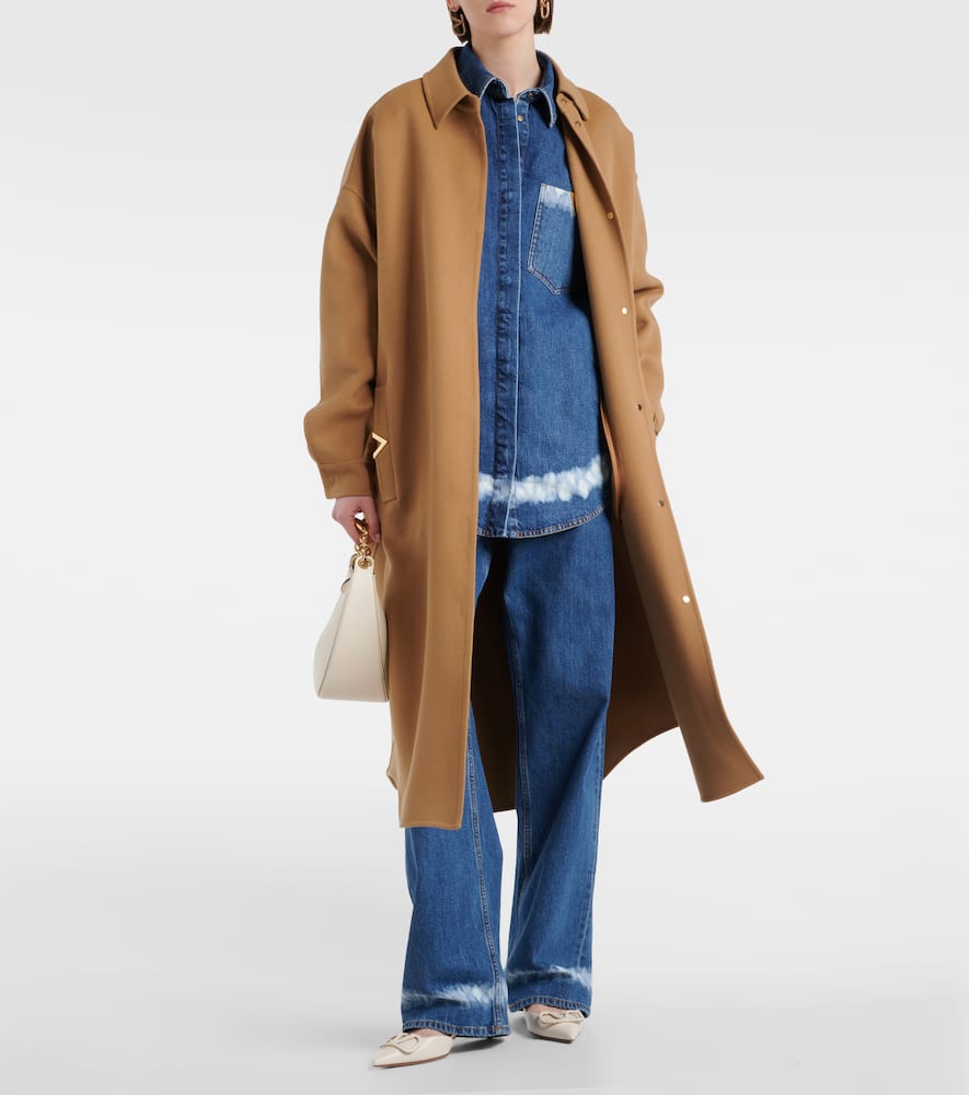 VGold distressed denim shirt