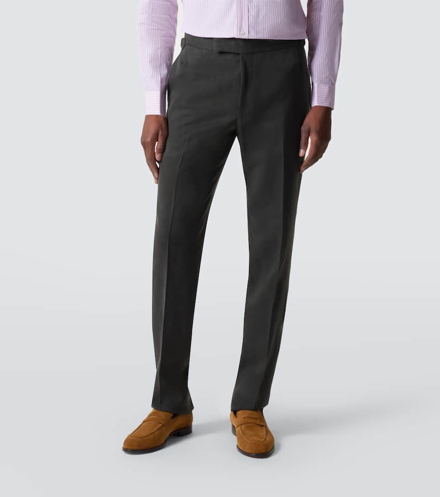 Linen suit