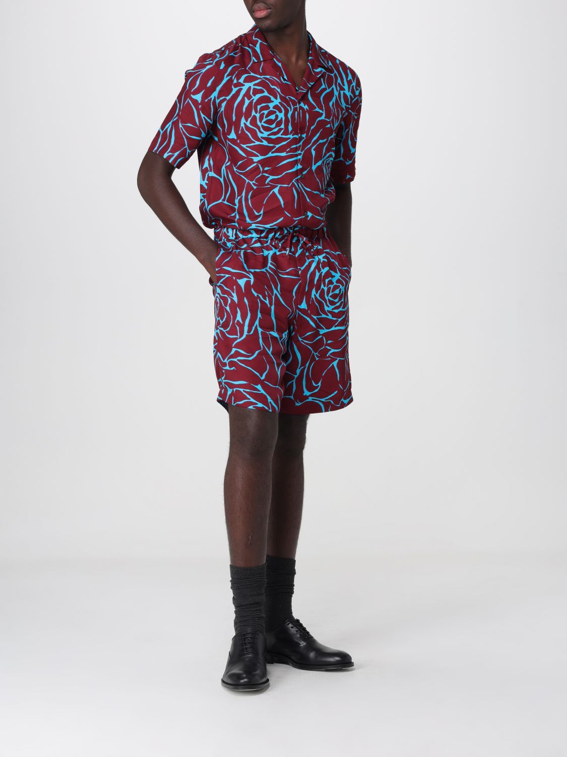 Shorts Men color Burgundy