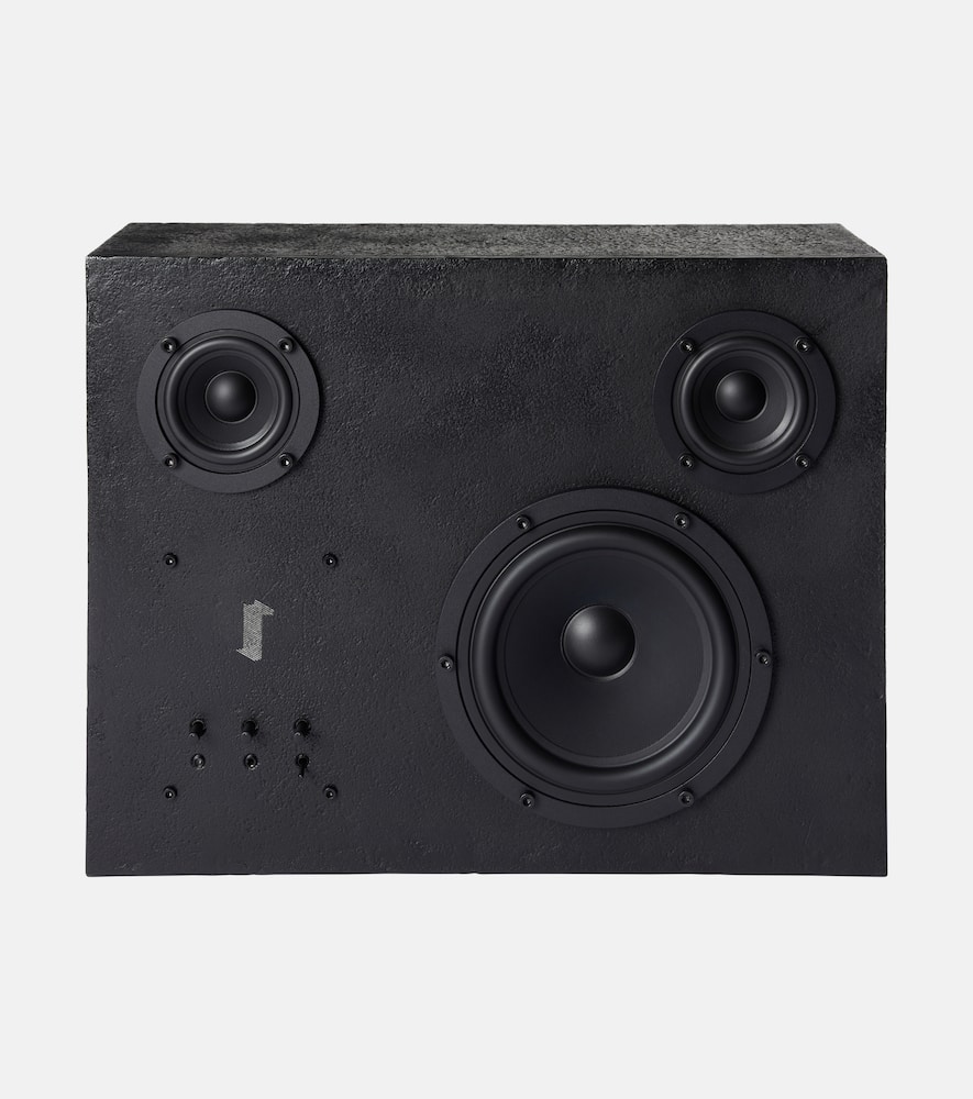 Steel speaker