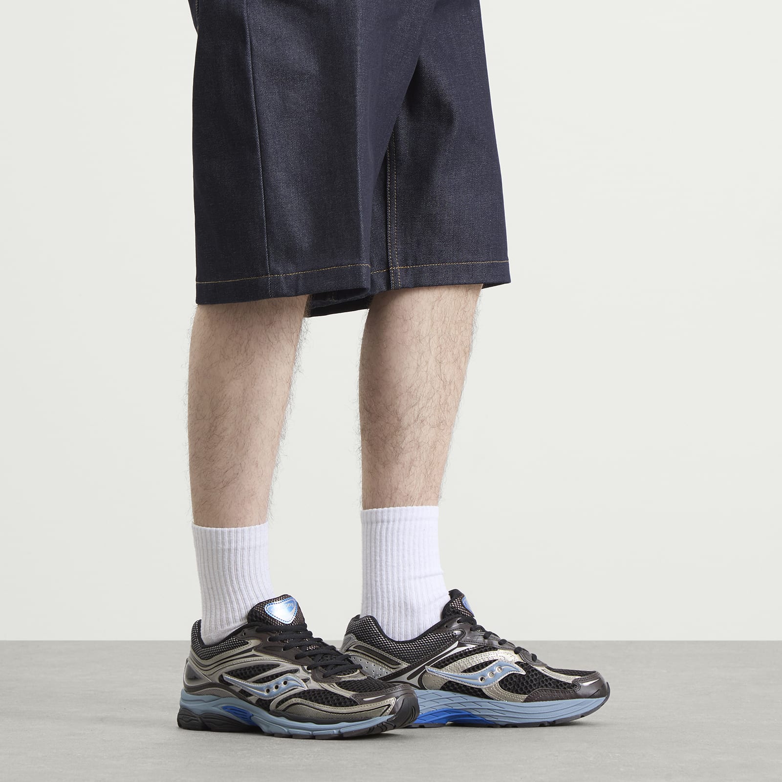 Men's Progrid Omni 9 Sneaker Black/Torte