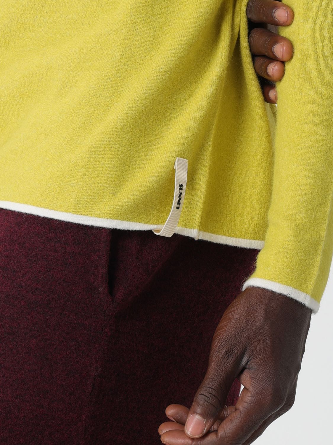 Sweater Men color Yellow