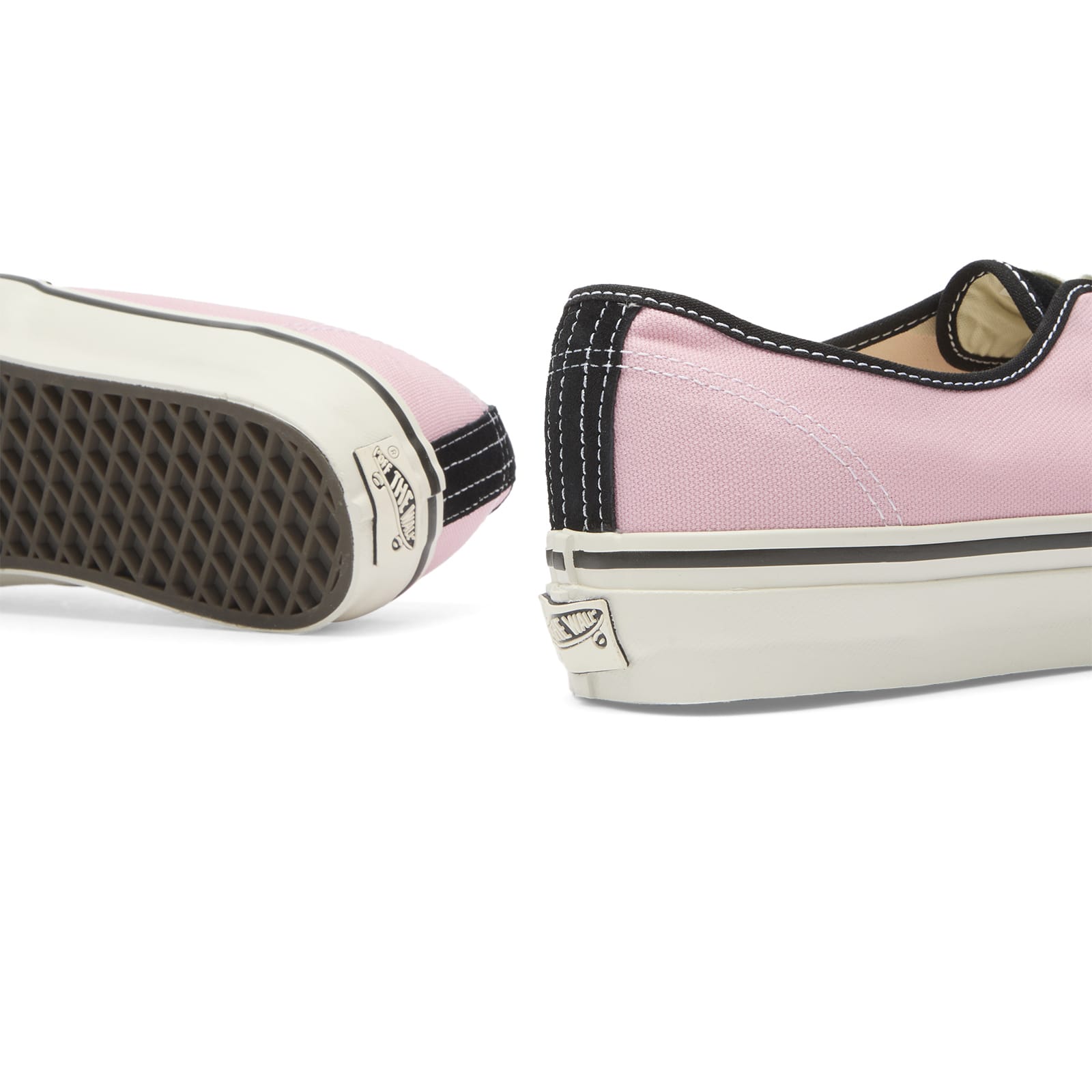 Men's LX Authentic 44 Sneaker in Archive Coral Blush