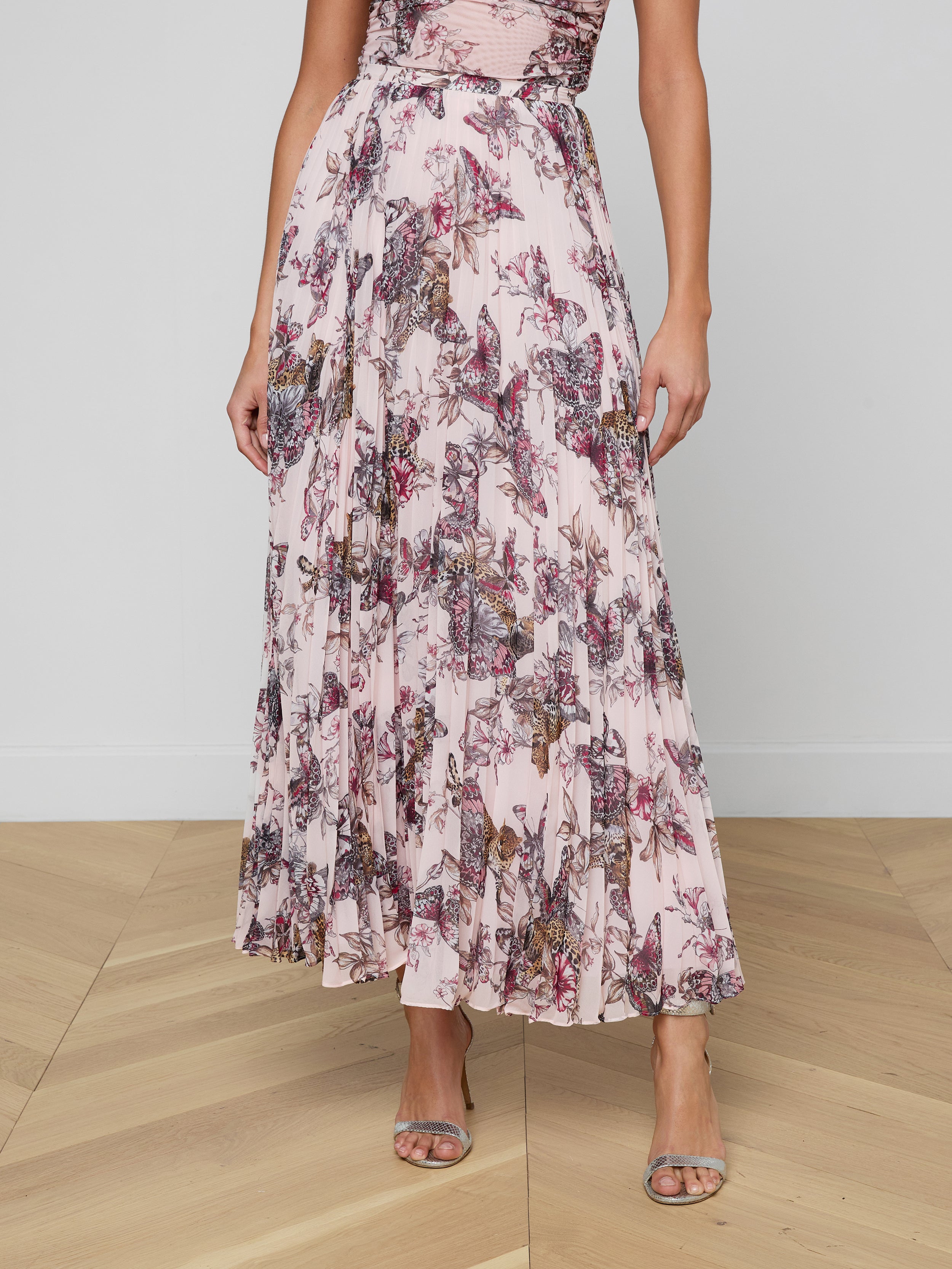 Torin Pleated Maxi Skirt In Light Nectar Pink Small Multi Butterfly Jungle