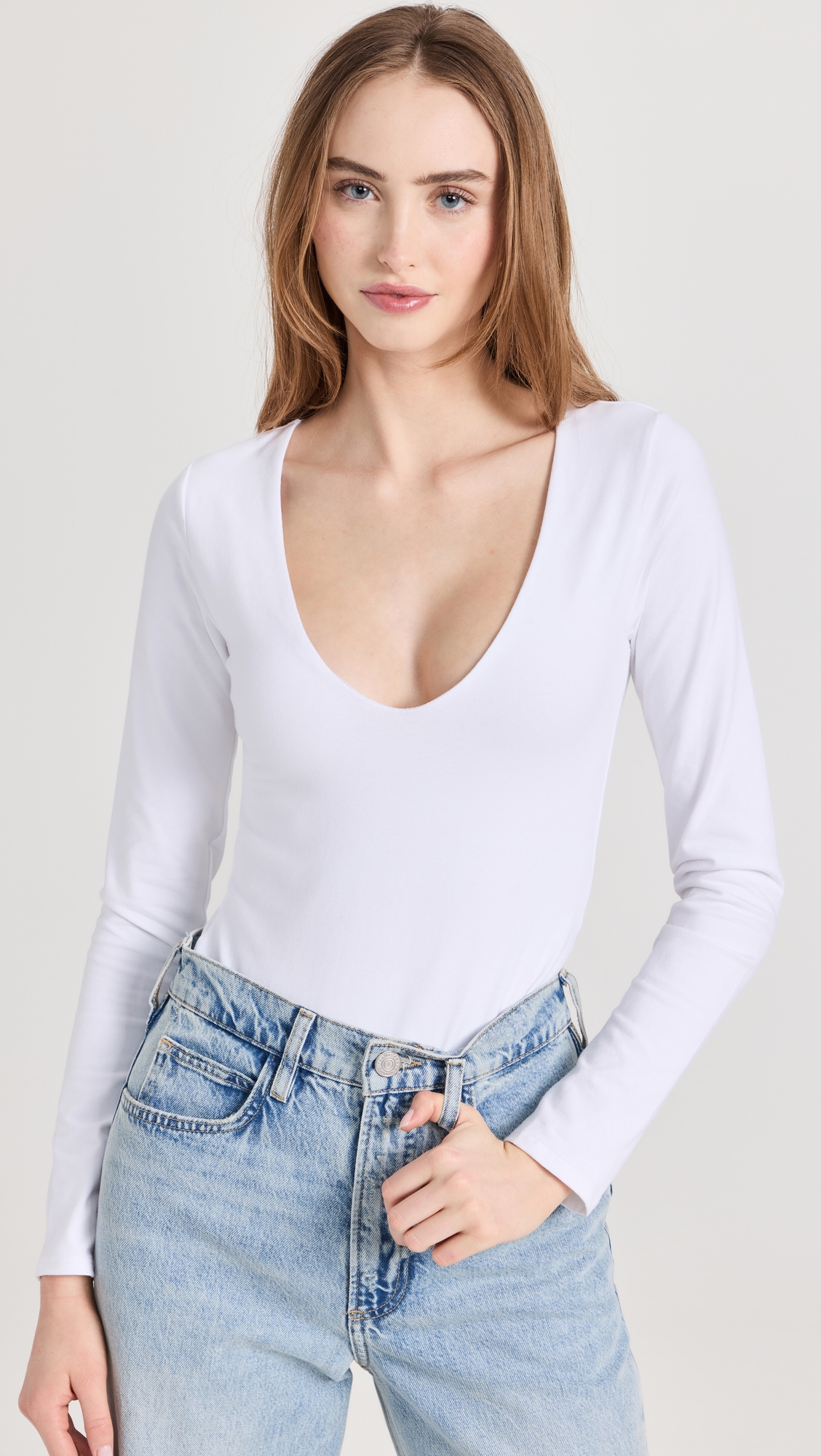 Ambitionist 여성 Weekender Deep V Thong Bodysuit White