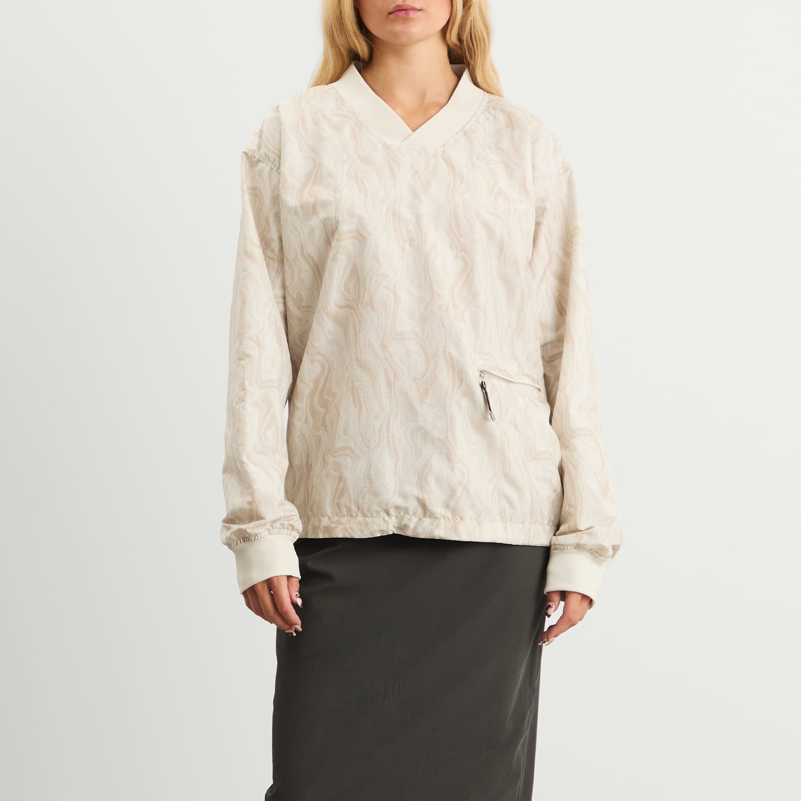 Women's V-Neck Ripstop Pullover in Off White