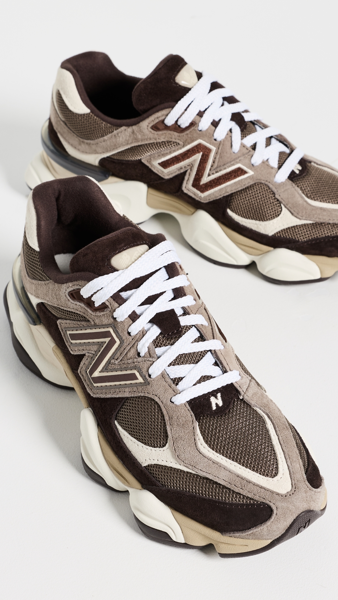 9060 Sneakers Brown/Brown W