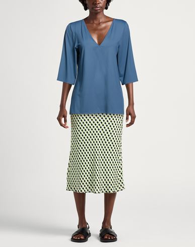 Woman T