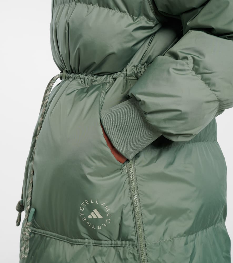 Hooded puffer coat