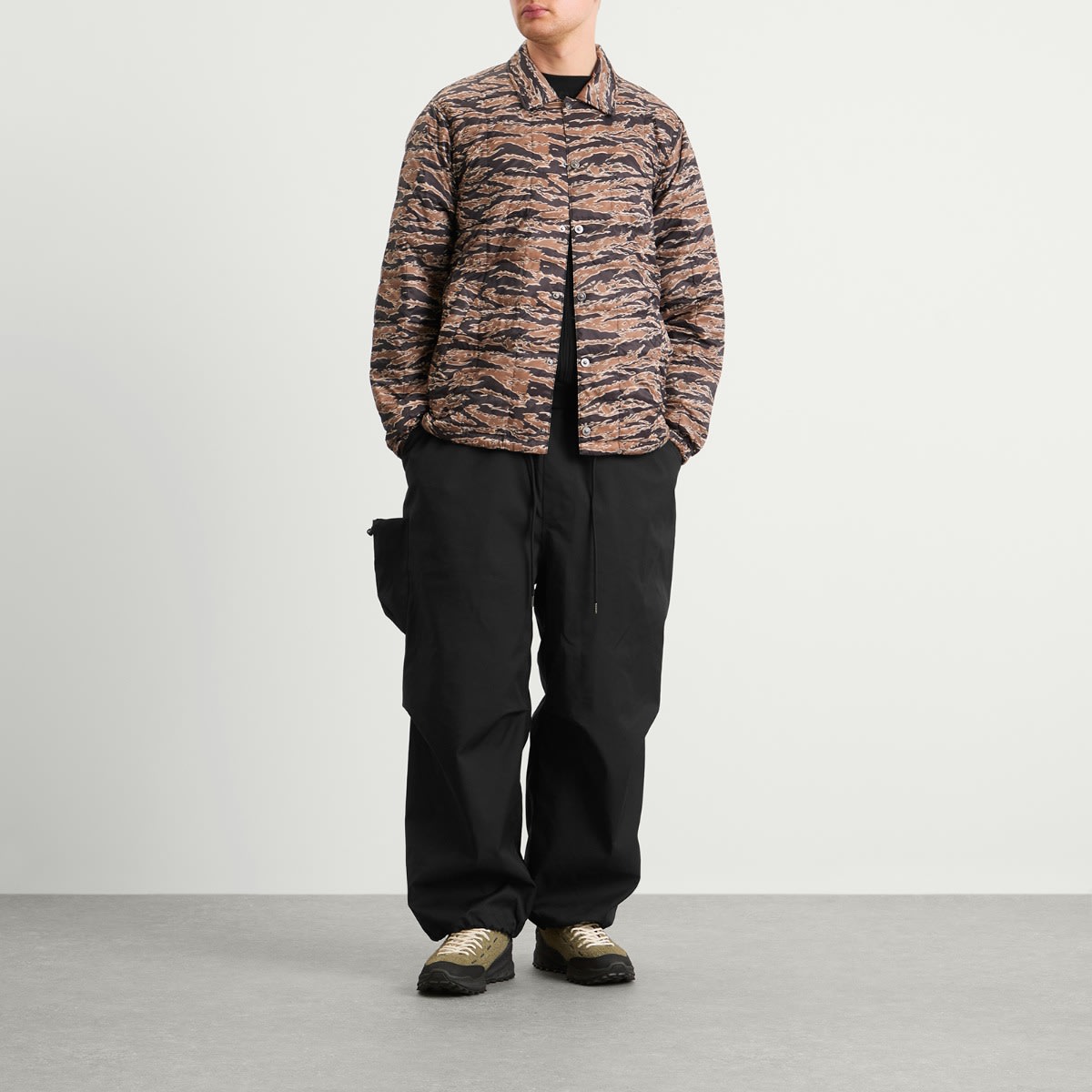 Men's Down Coach Jacket Black/Gold Tiger Camo