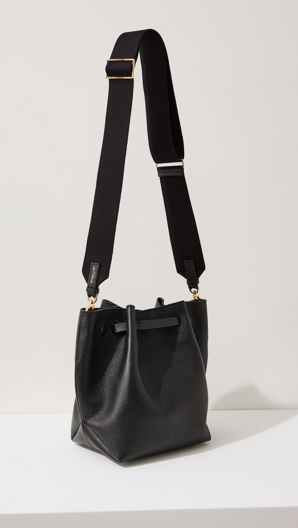 New York Bucket Bag