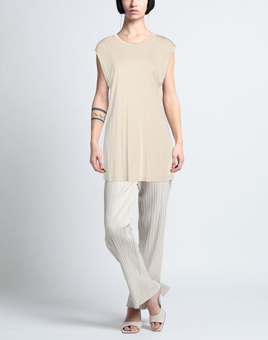 Woman Top Cream