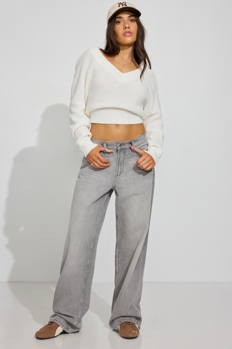 Low Rise Baggy Jeans