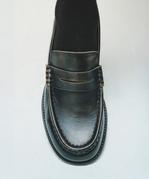 UNIFORM Wide Loafer Vintage Brown