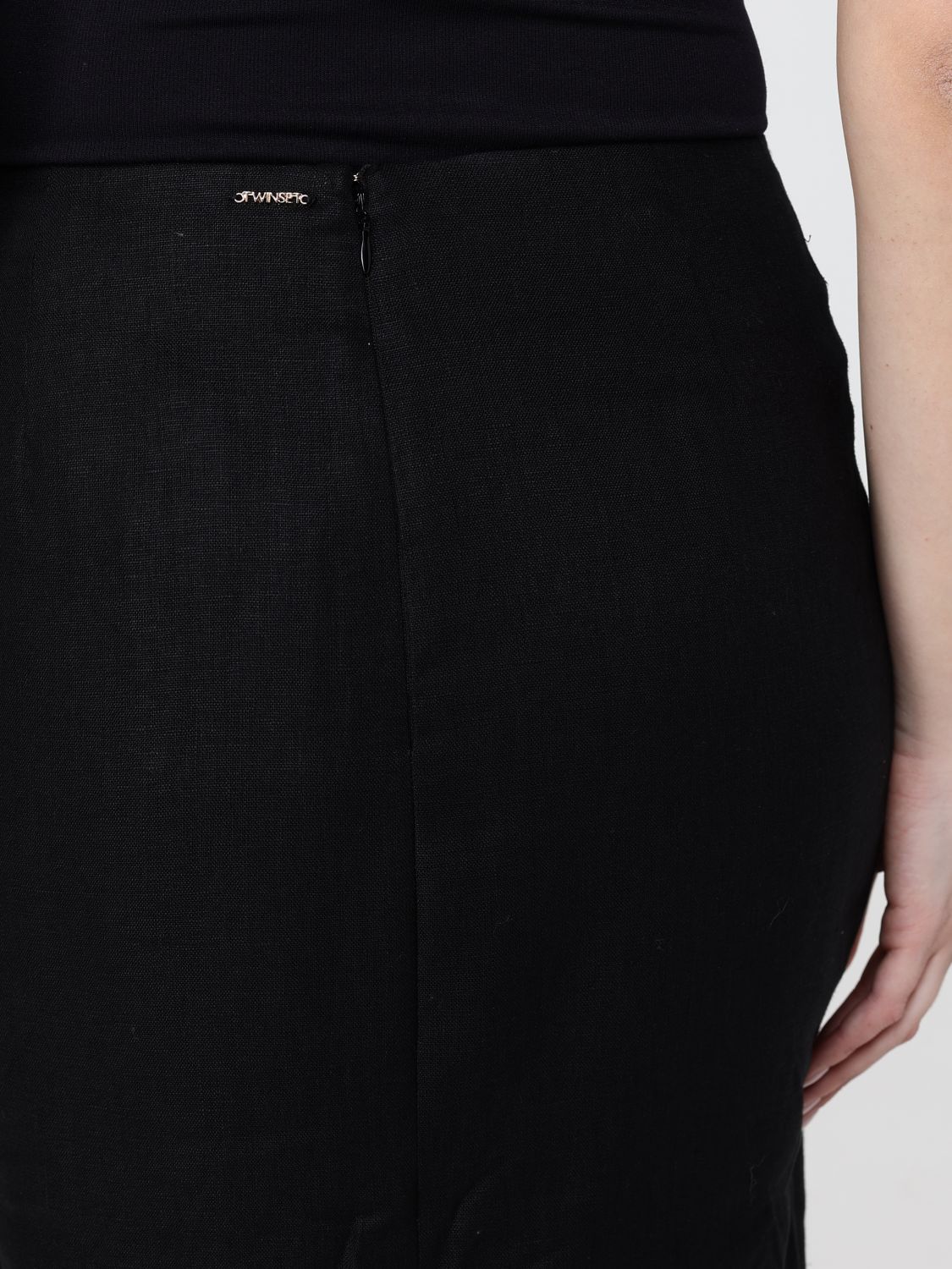 Skirt Woman color Black