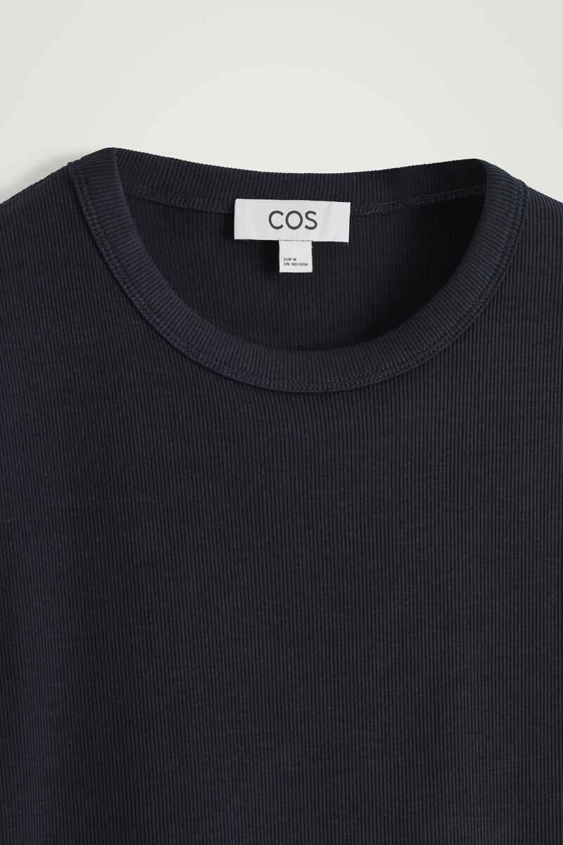 Slim Ribbed Cotton T-Shirt in Navy