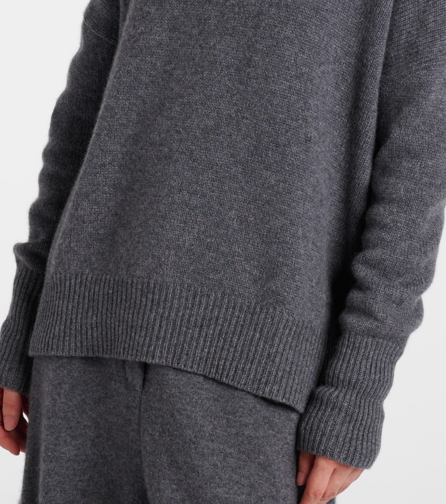 Heidi cashmere turtleneck sweater