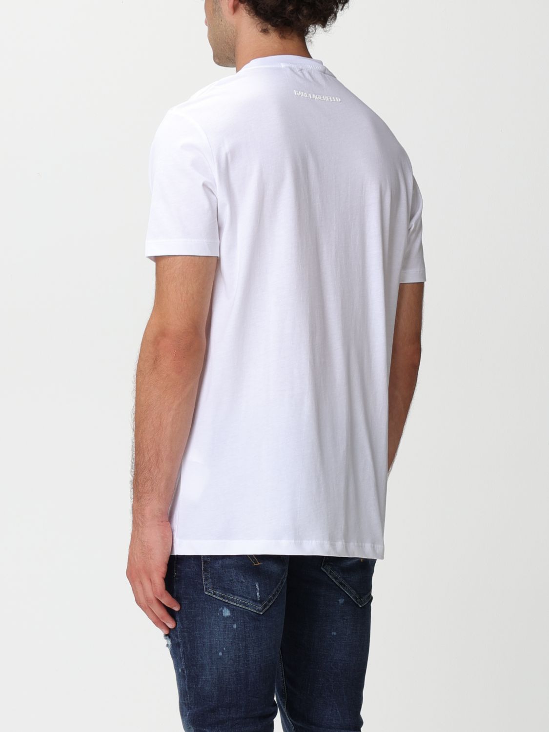 T-Shirt Men color White