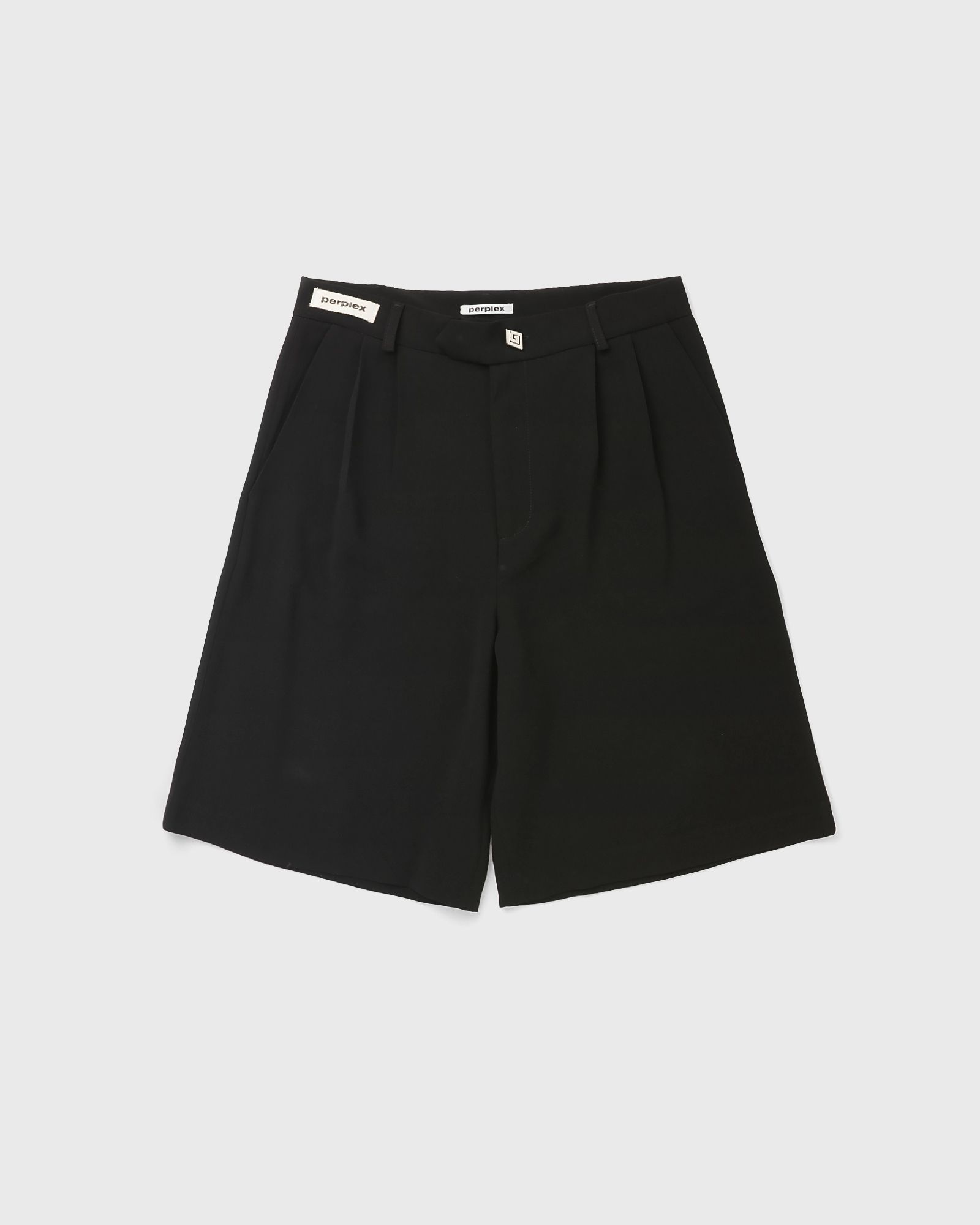 Kuro Pleated Shorts