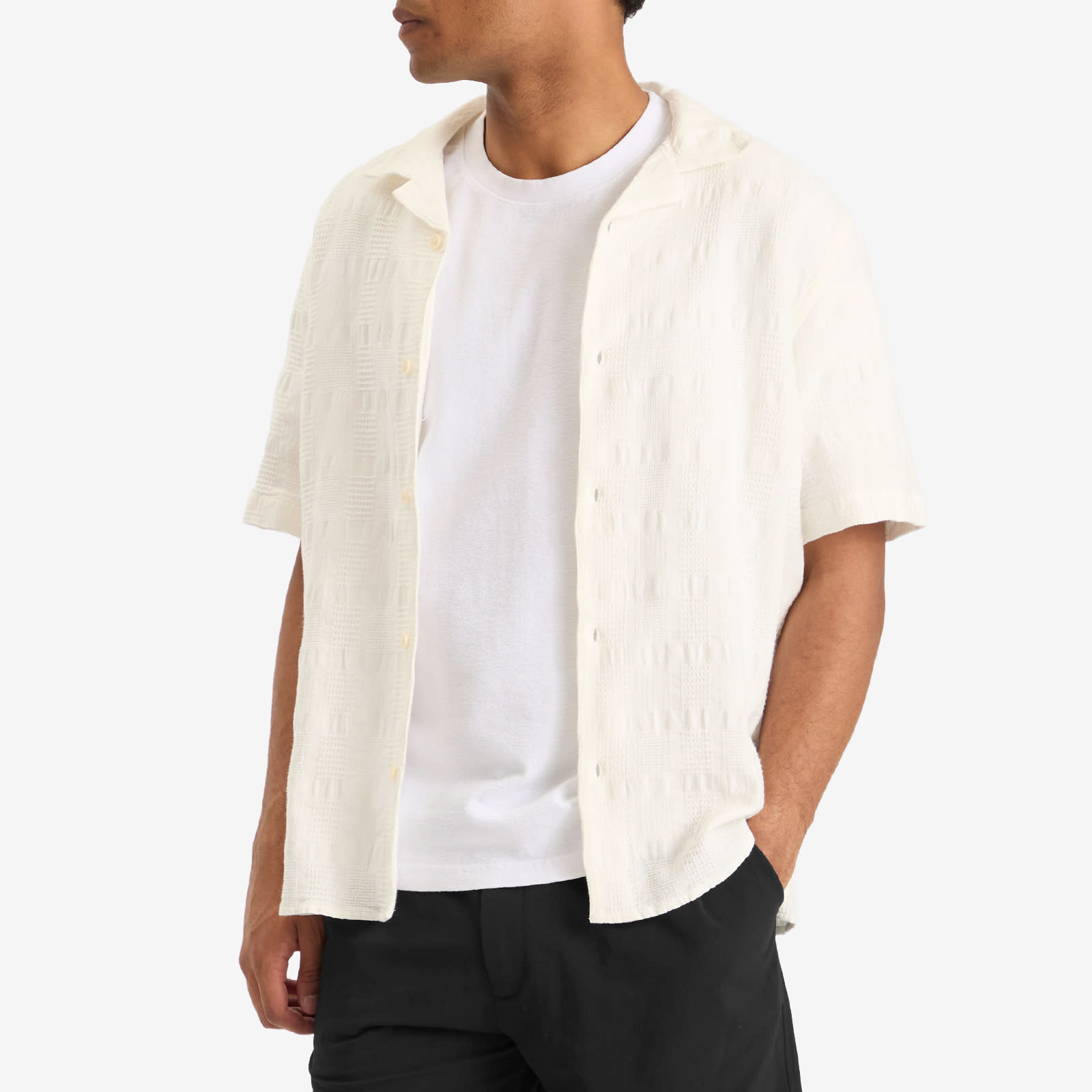 Men's Didcot Seersucker Waffle Vacation Shirt Ecru