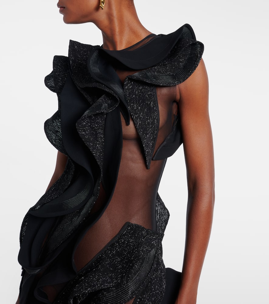 Ellipsoid Wave ruffled gown