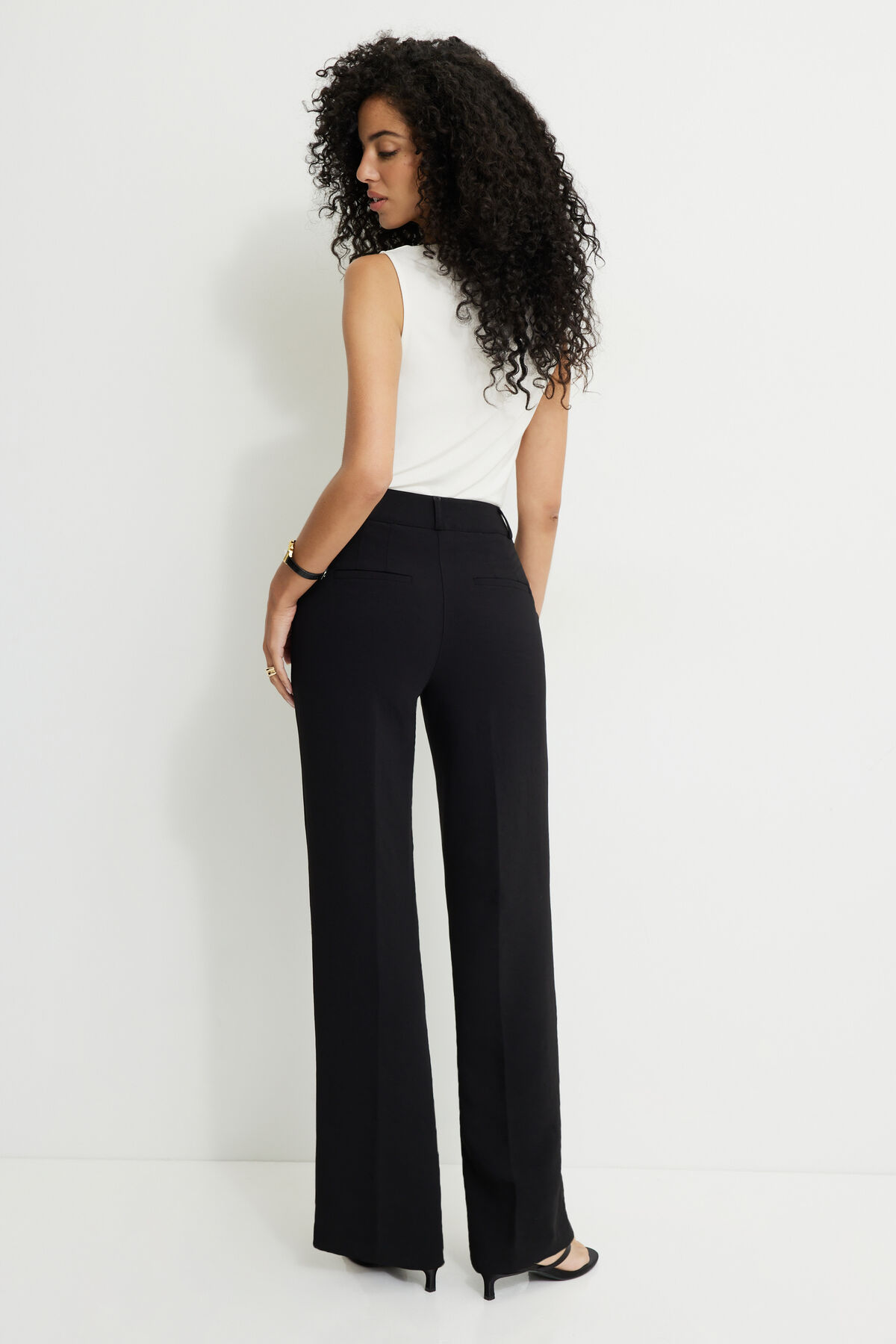 Airflow Clean Straight Leg Pants