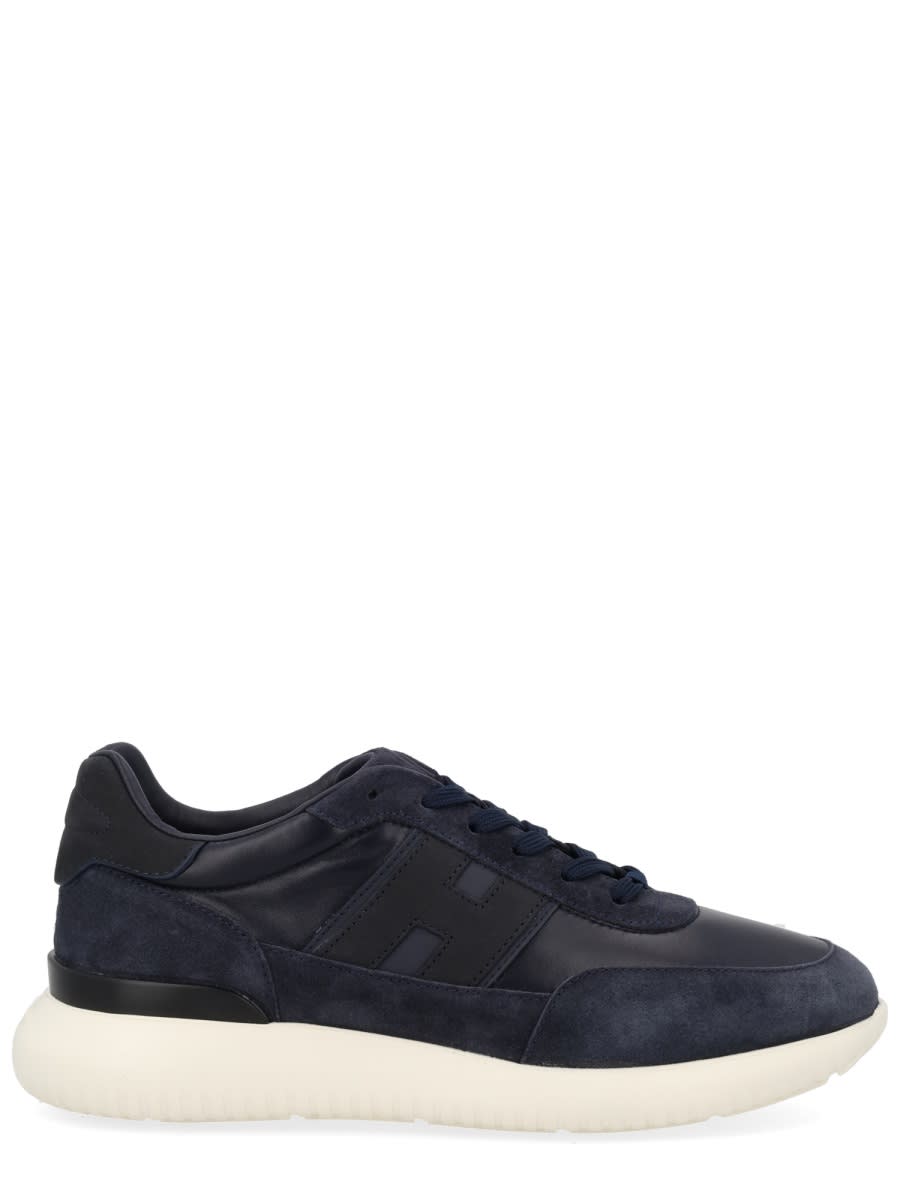 H709 Cube Sneakers