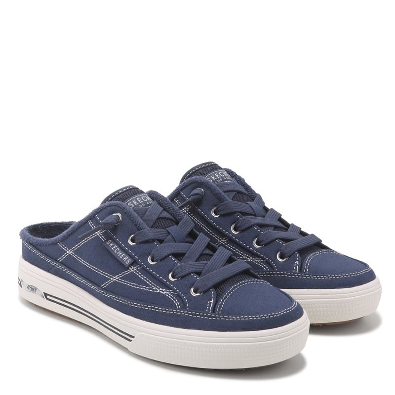 Women's Arch Fit Arcade Find Ya There Mule Sneakers (Navy)