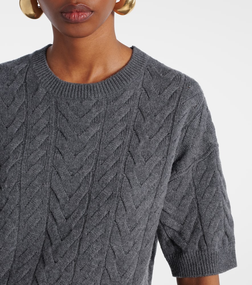 Dominus wool top